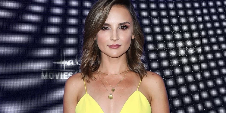 Rachael Leigh Cook Net Worth